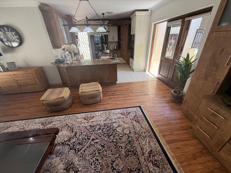 3 Bedroom Property for Sale in Linkside Western Cape